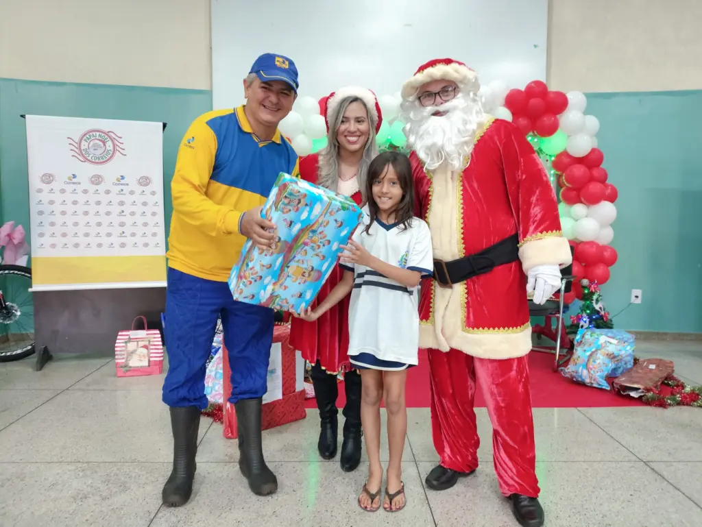 Papai Noel dos Correios: mais de três mil presentes são entregues no Tocantins