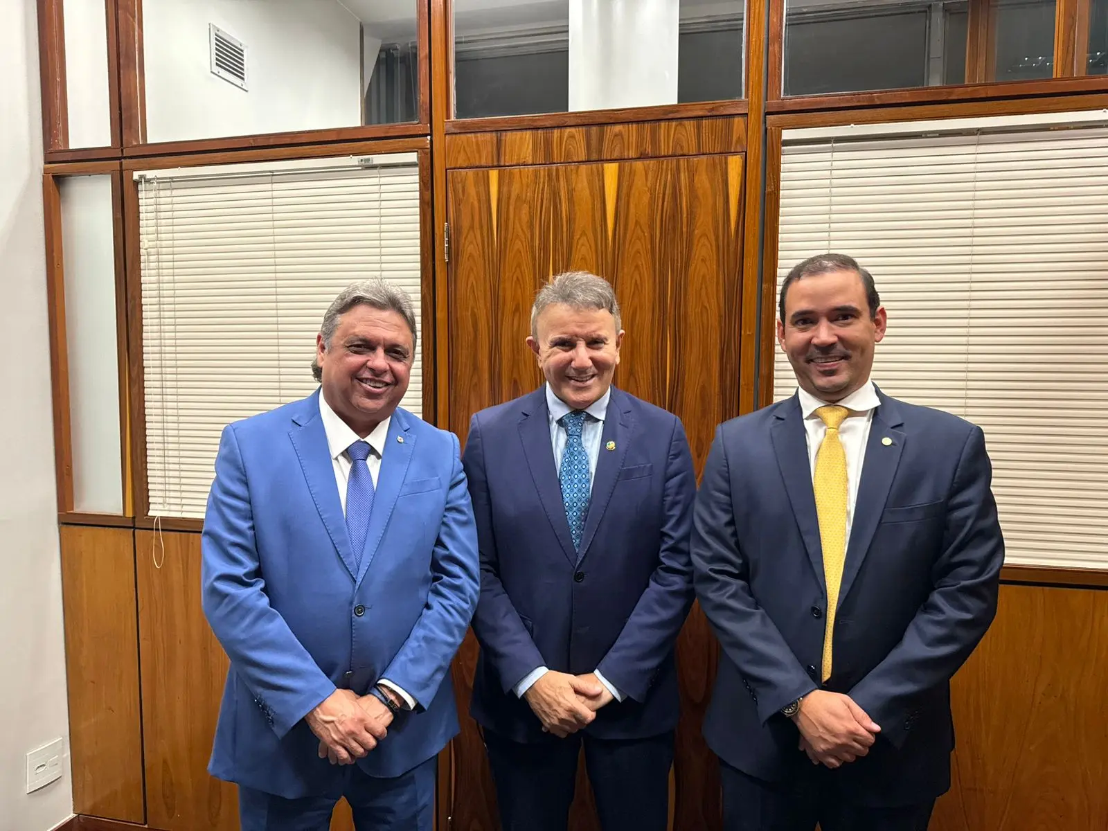 Com Vicentinho Jr, Eduardo Siqueira também leva prioridades ao presidente da Comissão de Orçamento da Câmara