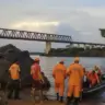 Bombeiros já estão fazendo buscas na região da ponte entre o Tocantins e o Maranhão — Foto: Divulgação/Bombeiros