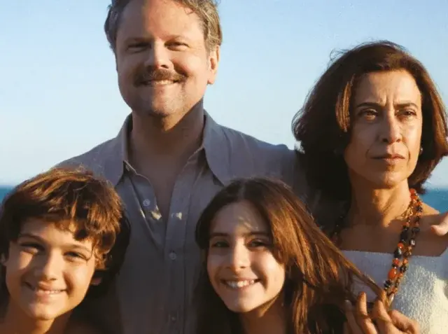 Cine Cultura promove sessões gratuitas de Ainda Estou Aqui, filme com a premiada Fernanda Torres