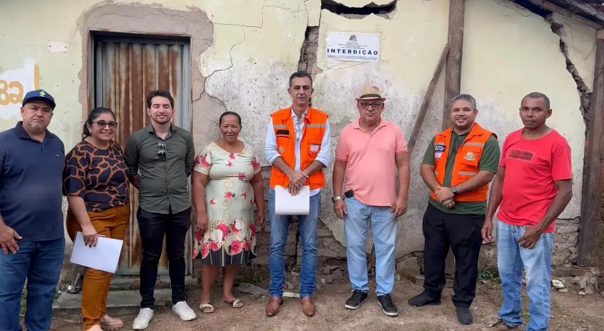 Casa é interditada em Gurupi devido graves rachaduras e risco iminente de desabamento - Foto: Divulgação