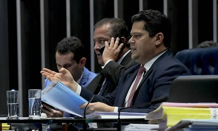 Entenda como serão as eleições para presidente da Câmara e do Senado; Davi Alcolumbre com Gomes de vice cada dia mais favoritos