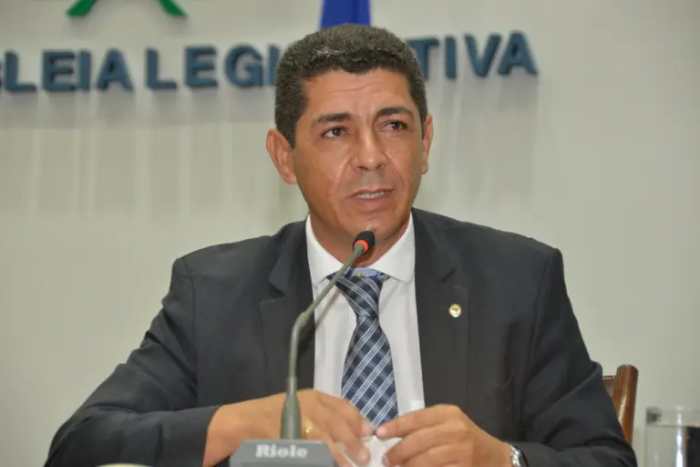 Nova eleição na Aleto: “meu voto é Wanderlei Barbosa”, diz Valdemar ao declarar apoio a Amélio