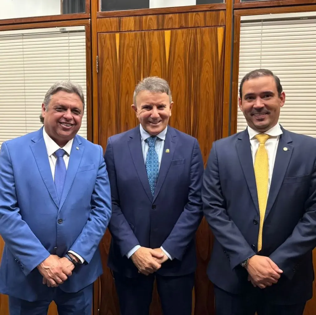Vicentinho Júnior reúne lideranças e assegura projetos prioritários para o Tocantins em agenda intensa em Brasília