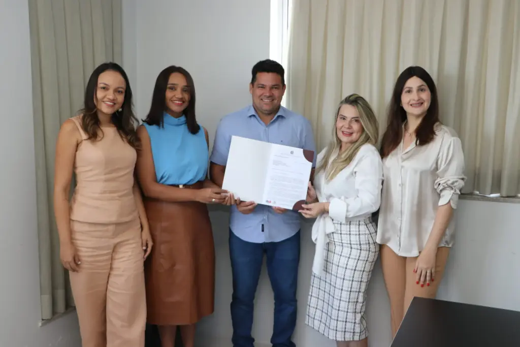 Palmas pode se tornar pioneira na implementação de passe-livre para mulheres vítimas de violência doméstica Palmas pode se tornar pioneira na implementação de passe-livre para mulheres vítimas de violência doméstica