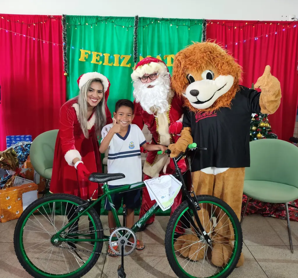 Papai Noel dos Correios: Mais de 500 cartinhas ainda estão disponíveis para adoção no TO