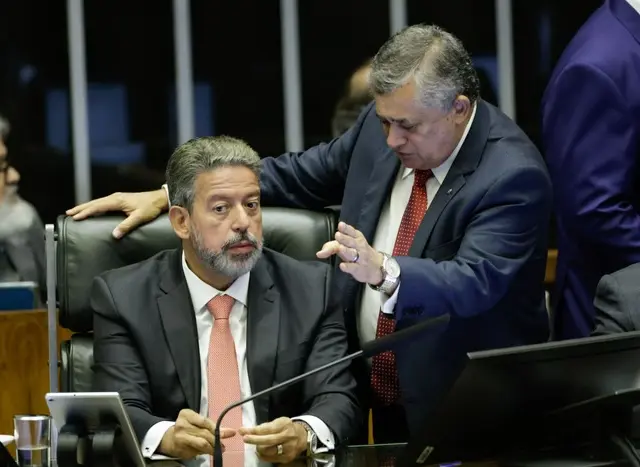 Câmara dos Deputados entra em esforço concentrado para vencer propostas represados; Pagamento de emendas é aguardado