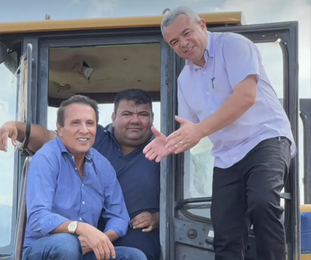 2026: Durante solenidade, prefeito Ronivon já declara seu apoio a Gaguim para o Senado