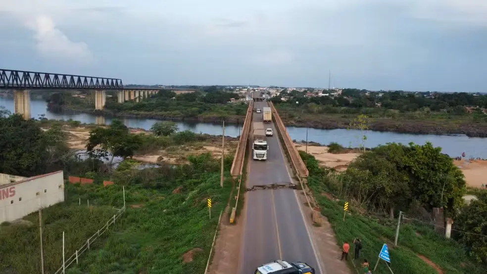 Mais de 2 mil veículos passavam por dia na ponte que desabou entre o Tocantins e o Maranhão