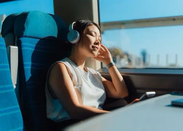 Fone de ouvido: como usar equipamento de forma segura