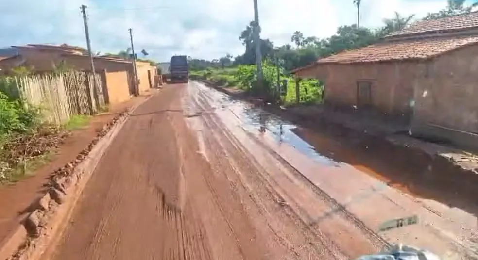 Rua do Comércio, em Axixá do Tocantins — Foto: Reprodução