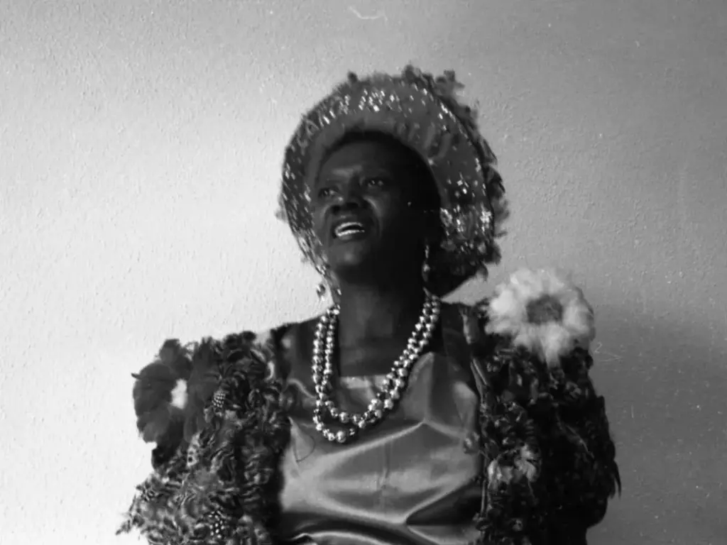 Câmara aprova inclusão de Carolina Maria de Jesus no Livro dos Heróis e Heroínas da Pátria Câmara aprova inclusão de Carolina Maria de Jesus no Livro dos Heróis e Heroínas da Pátria