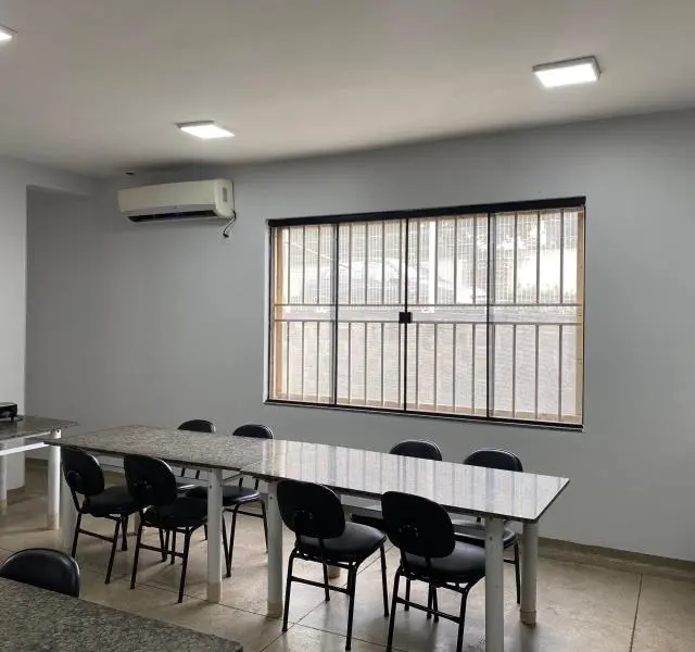 Refeitório já recebeu nova pintura e passará por mais alterações que trarão conforto aos servidores – Foto: Miller Freitas/Semus