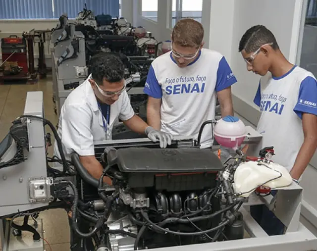 Senai reabre processos seletivos para profissionais qualificados nas áreas de Automotiva e Redes de Computadores - Foto: Divulgação/SENAI