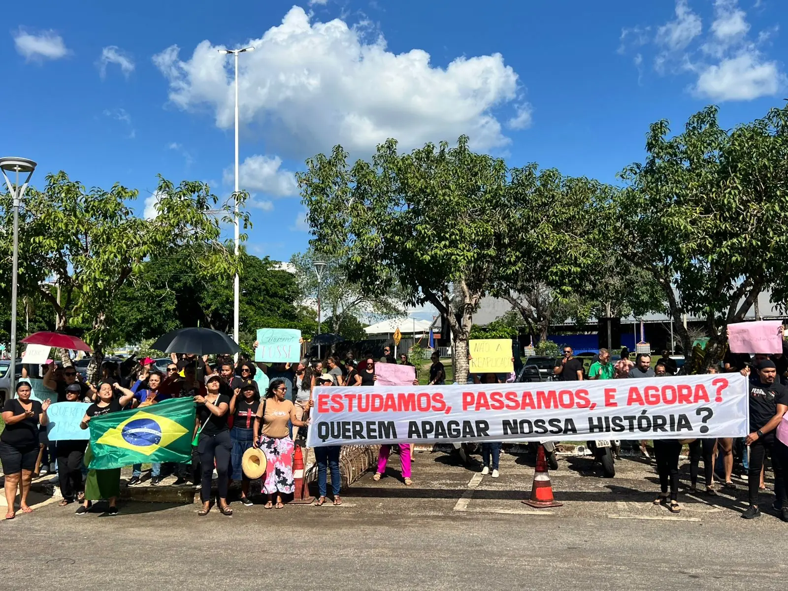 #LiberaMeuConcurso: Aprovados da Educação de Palmas realizam mobilização nas redes Tribunal de Justiça