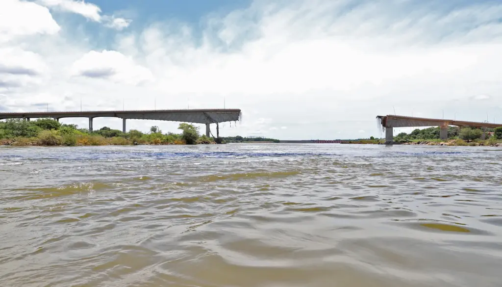 Estado antecipa benefício para atender 250 famílias de Aguiarnópolis Estado antecipa benefício para atender 250 famílias de Aguiarnópolis