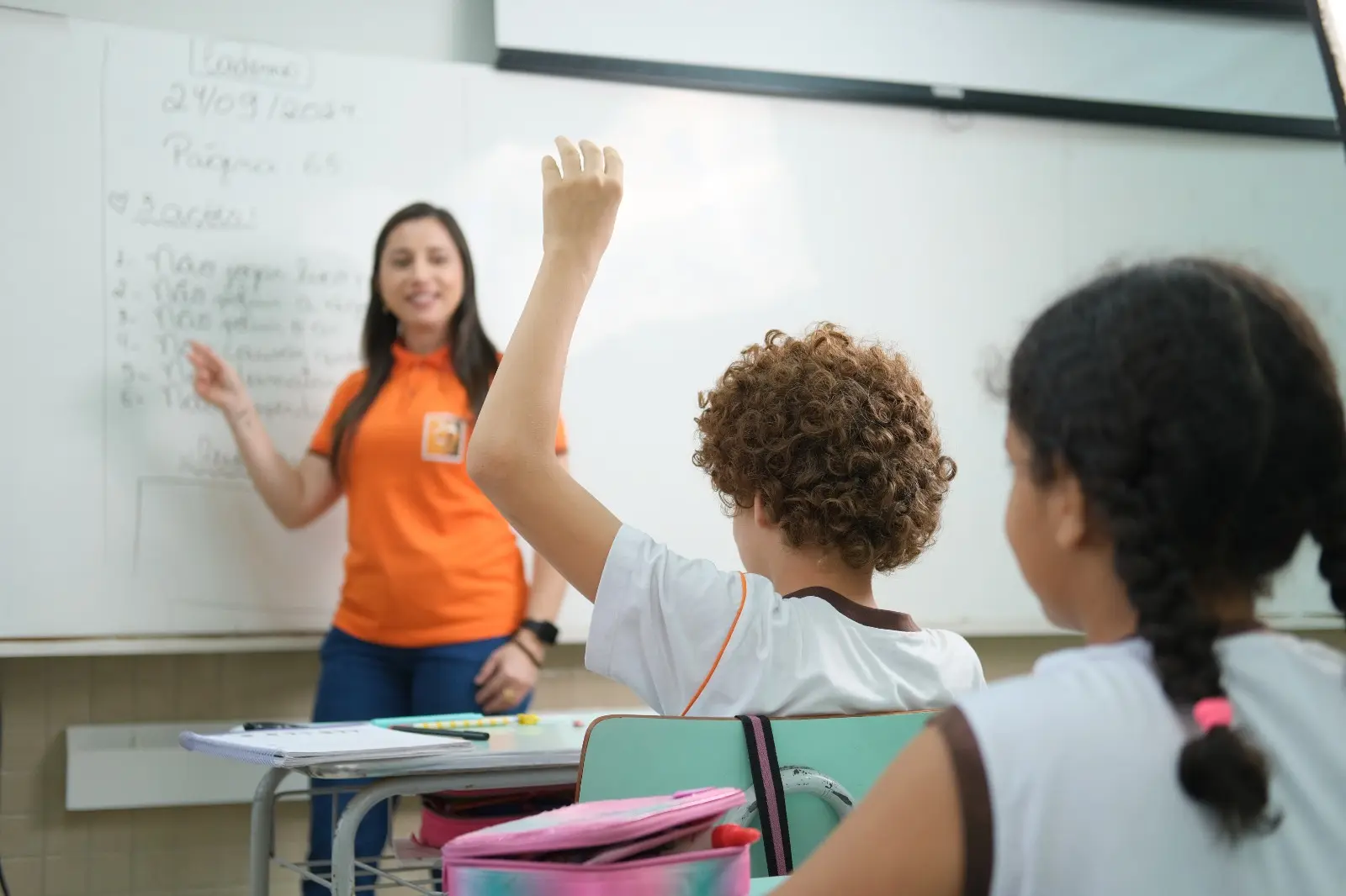 Tendência na educação: pais matriculam filhos cada vez mais cedo em instituições de ensino