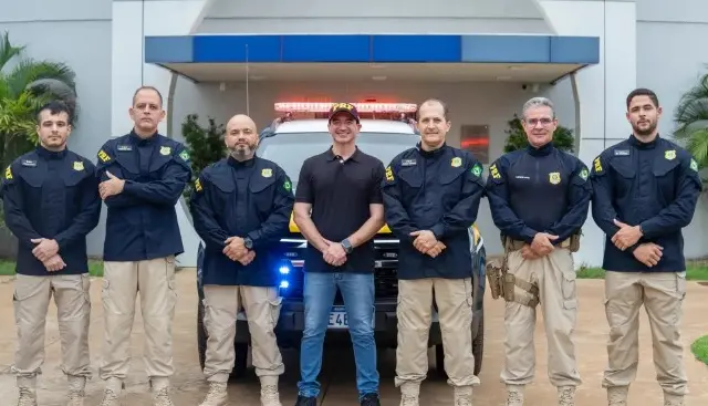 PRF Tocantins recebe viatura blindada adquirida com apoio do deputado Alexandre Guimarães