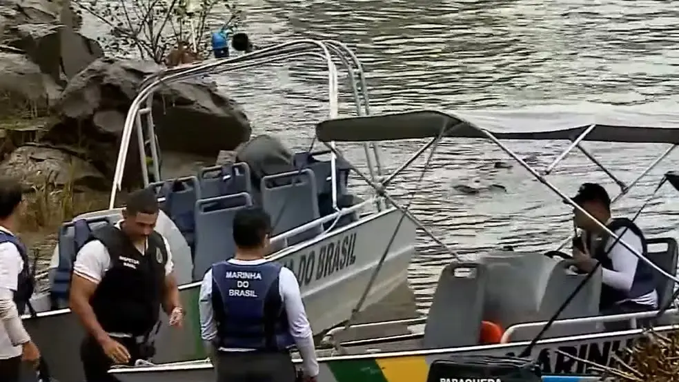 
Cinco pessoas continuam desaparecidas após queda de ponte entre o MA e TO — Foto: Reprodução/TV Mirante