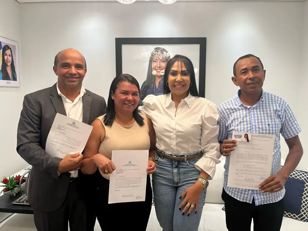 Janad Valcari recebe vereadores de Pau D’Arco que solicitam apoio para o município