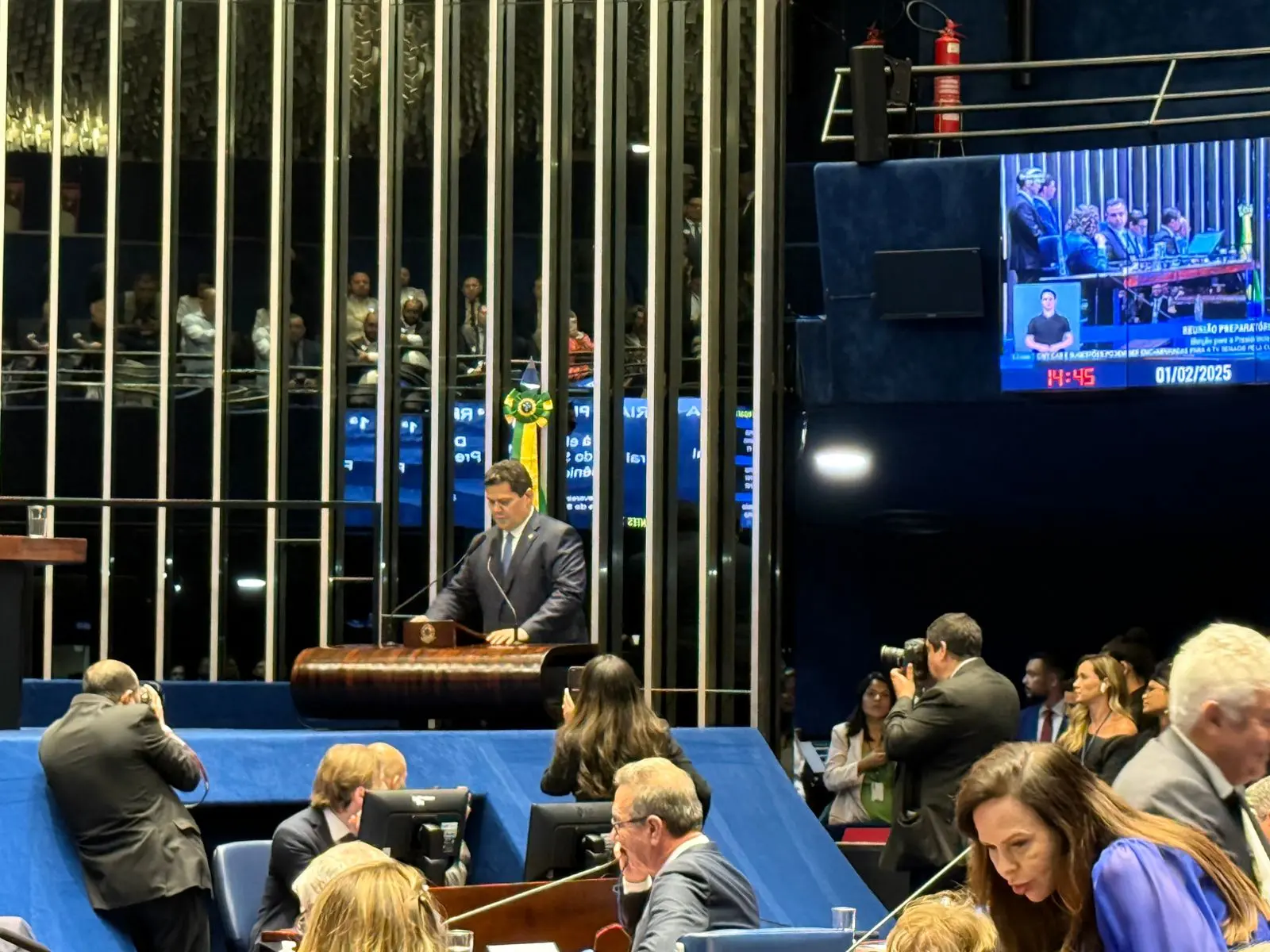 Davi Acolumbre faz discurso e pede votos em sessão preparatória de eleição neste sábado - Foto: Divulgação