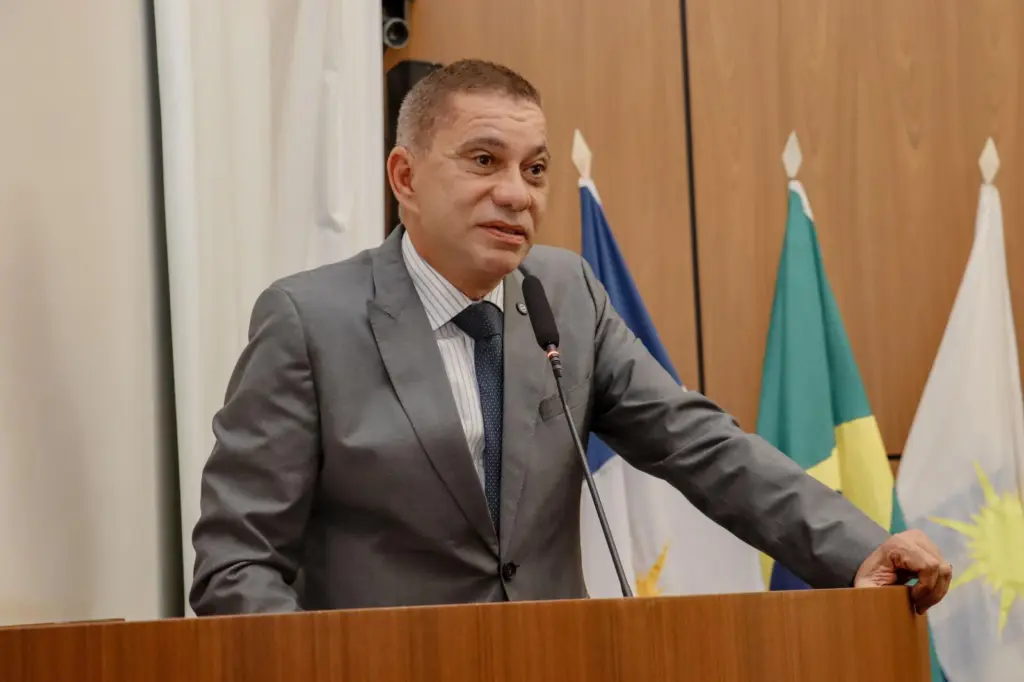 Em 1º discurso Amastha diz que atuação será pautada por resgate de projetos essenciais para o desenvolvimento da capital