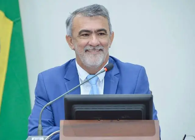 Exclusivo! À Gazeta, Amélio abre o jogo sobre 2026 e avisa: “pronto para receber o apoio mas também para apoiar o candidato que a nossa coligação decidir”