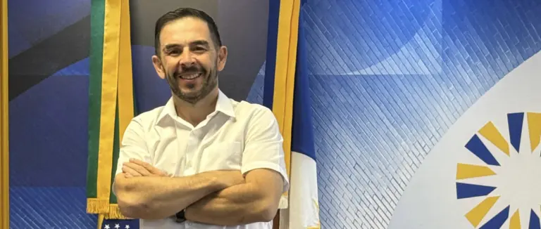 Manzini é reconduzido por Wanderlei para pasta de Representação em Brasília 