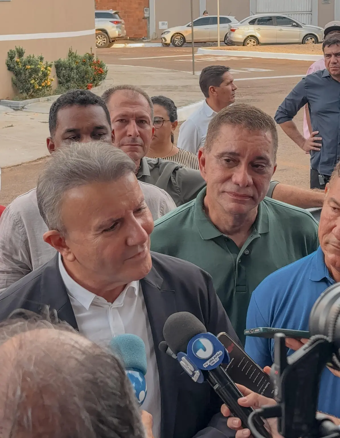 Nas redes sociais, vereador Carlos Amastha parabeniza Eduardo Siqueira Campos pelo primeiro mês de mandato e afirma que Palmas “finalmente voltou a ter prefeito” Nas redes sociais, vereador Carlos Amastha parabeniza Eduardo Siqueira Campos pelo primeiro mês de mandato e afirma que Palmas “finalmente voltou a ter prefeito”