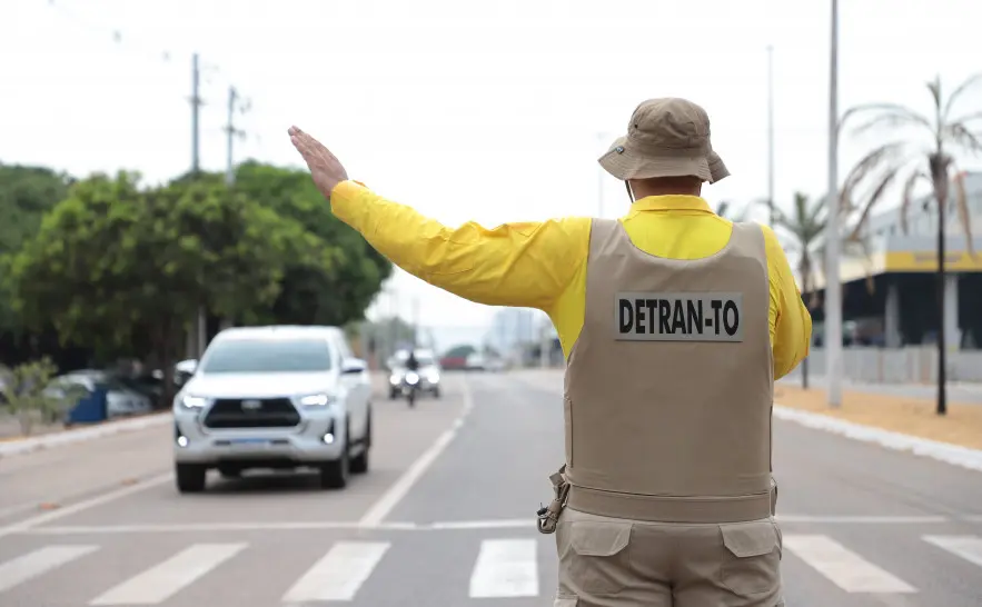 Ao ser apreendido, veículos podem ficar no depósito por seis meses. Depois deste prazo, o veículo pode ser leiloado se for retirado pelo proprietário