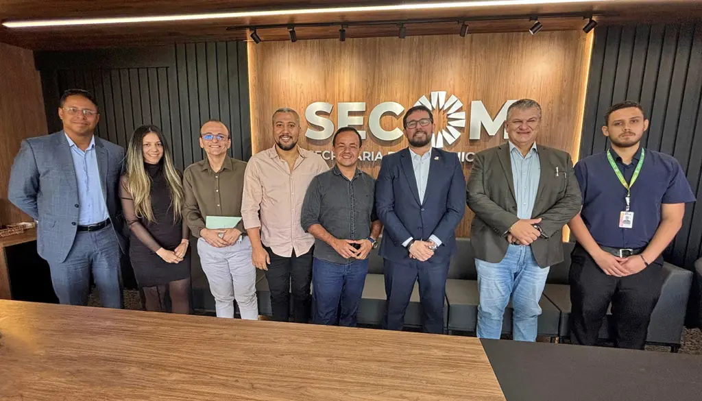 Encontro na sala de reuniões da Secom, no Palácio Araguaia, reuniu representantes de emissoras de TV e servidores da Pasta - Foto: Adilvan Nogueira/Governo do Tocantins