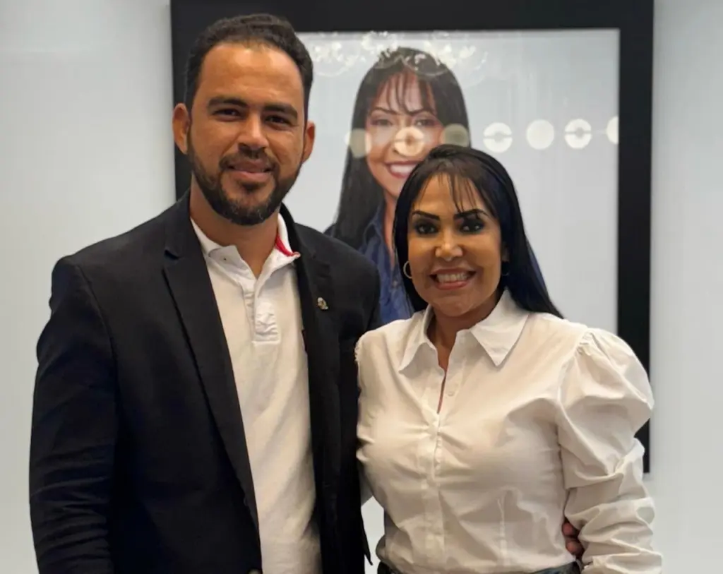 Deputada Janad Valcari e vereador Murilo Brasil