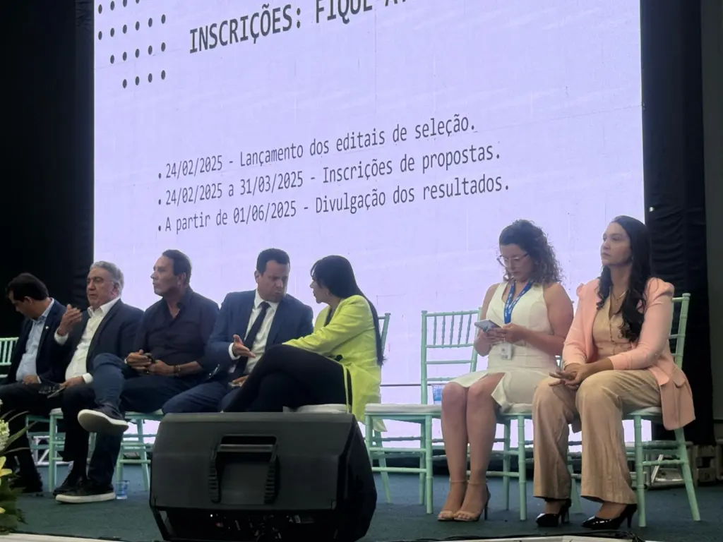 Encontro de Gestores: Fábio Vaz propõe acordo para compartilhar custos do transporte escolar nas maiores cidades e é cotado para 2026