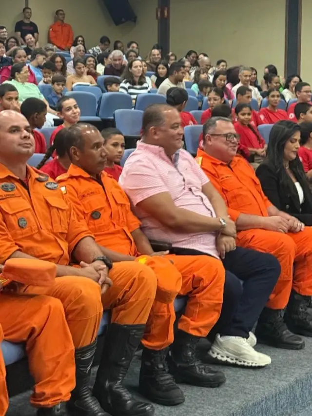 Senador Eduardo Gomes participa da aula inaugural do Programa Bombeiro Mirim: “exemplo de política pública bem estruturada”