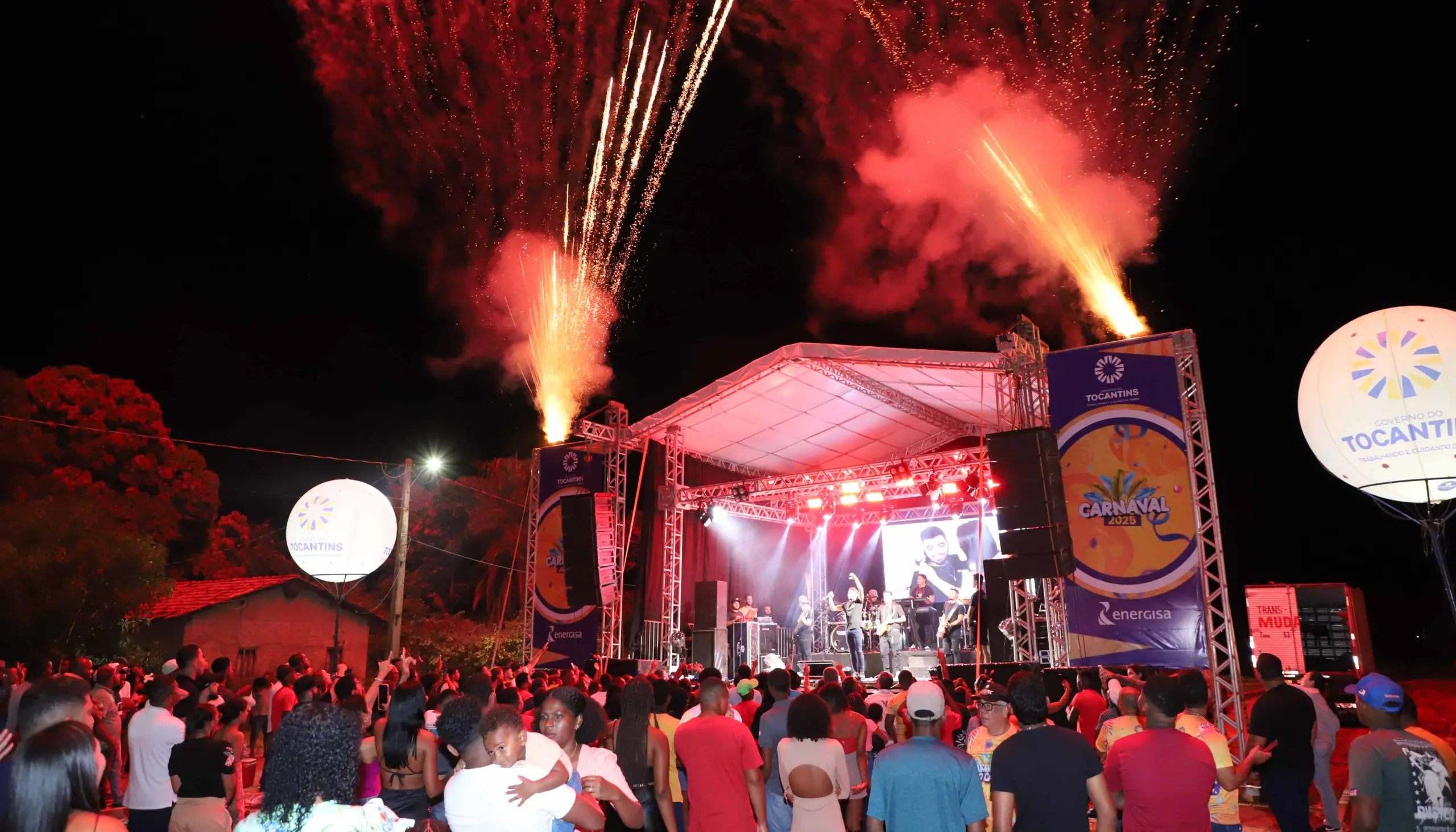 Evento iniciou nessa sexta-feira, 28, com programação gratuita diversificada com show do cantor Evoney Fernandes - Foto: Márcio Vieira/Governo do Tocantins