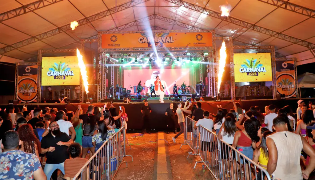 Carnaval em Palmas reúne foliões, impulsiona o turismo e movimenta a economia, beneficiando comércio e serviços locais - Foto: Ademir dos Anjos/Governo do Tocantins