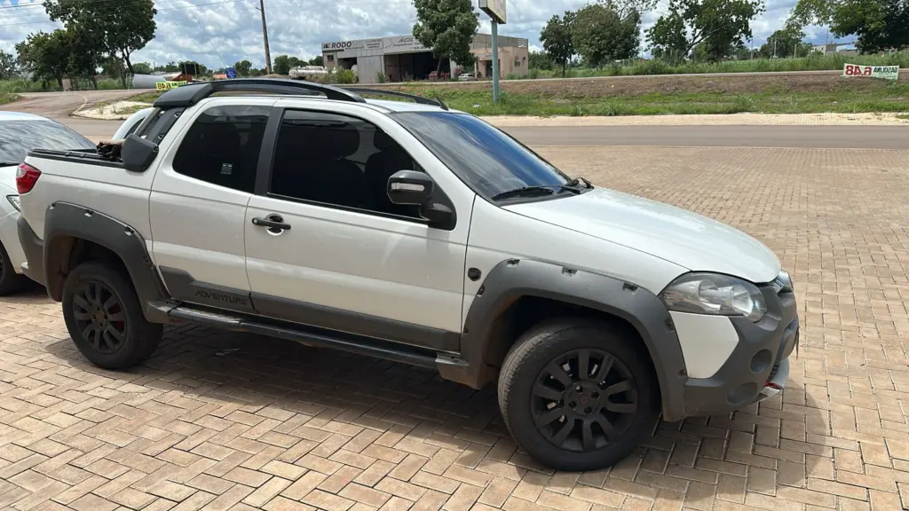 Polícia Civil recupera veículo após pai e filho tentarem fugir com o carro Foto: -DICOM/SSPTO