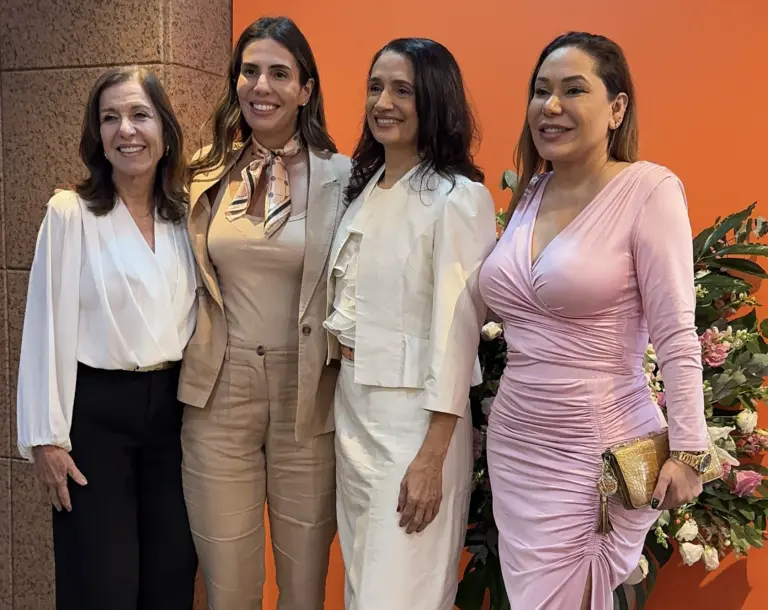 Polyanna Siqueira participa de evento no Palácio, é prestigiada por Karynne e destaca importância da união feminina