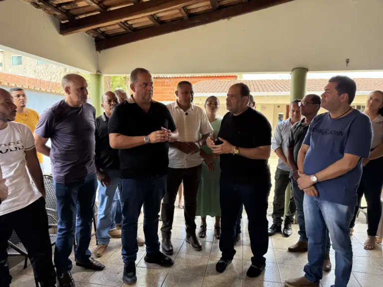 Em Aurora,  prefeito e seu grupo político fecham compromisso com Eduardo Gomes para 2026; gestor pede ajuda para “reconstruir” cidade 