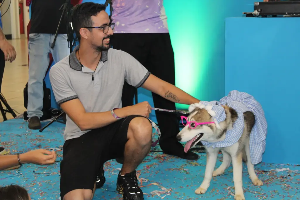Desfile de pets no Capim Dourado Shopping 