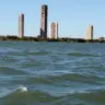 Buscas são realizadas no lago de Palmas — Foto: Luciano Ribeiro/Governo do Estado