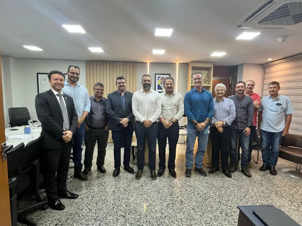 Secretário Ubiratan discute com Codevasf soluções para retomada do Projeto de Irrigação São João