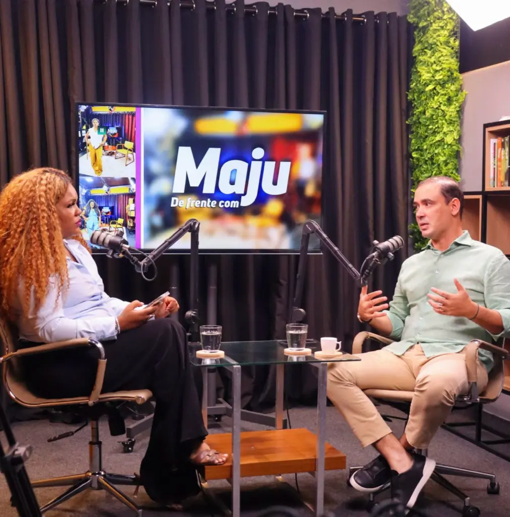 DE FRENTE COM MAJU: Vicentinho Jr confirma convite a Gabi Siqueira: “a suplente dos meus sonhos”