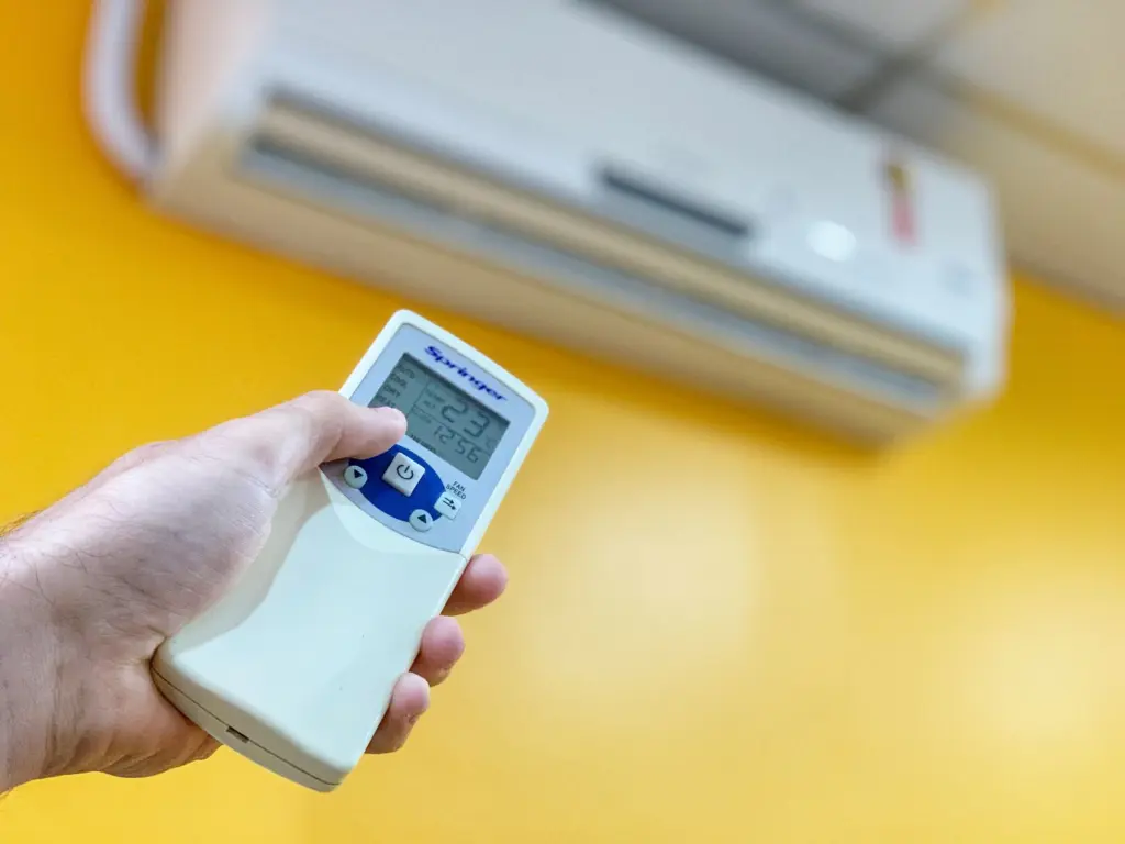 Temperatura subiu? Veja como a mudança de hábitos influencia no consumo de energia