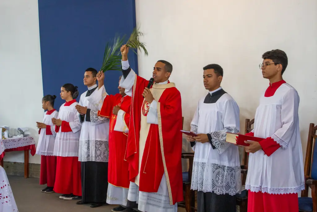 Tríduo Pascal inicia nesta quinta-feira santa com a missa do lava pés - Foto: Pascom/MNSA