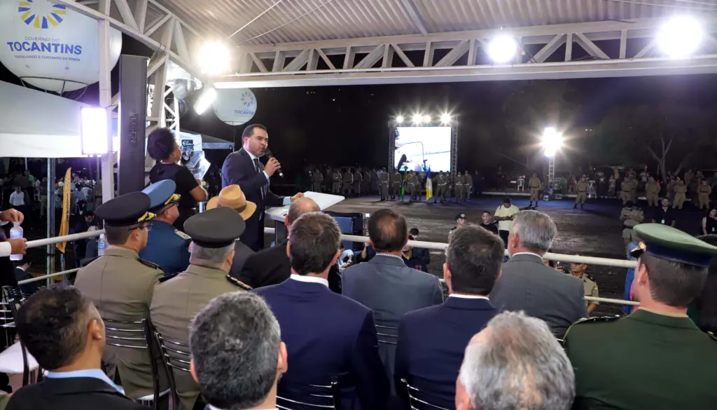 Governador promove mais de 1.200 policiais militares: “Nosso governo tem corrigido injustiças do passado e valorizado quem serve com dedicação”; Veja como foi! Governador promove mais de 1.200 policiais militares: “Nosso governo tem corrigido injustiças do passado e valorizado quem serve com dedicação”; Veja como foi!