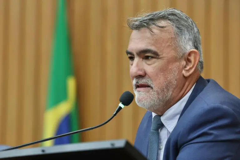 Deputado requereu manutenção em trechos das rodovias TO-426, TO-409, TO-416 e TO-010 - Créditos da imagem: Koró Rocha/Dicom Aleto 