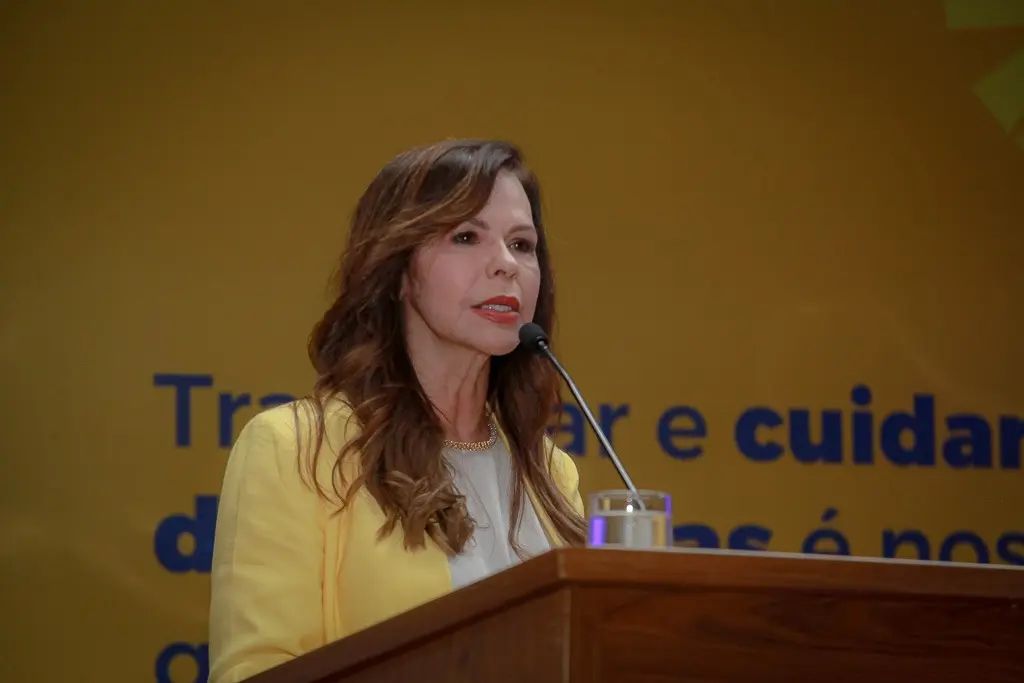 Senadora Dorinha está em missão internacional sobre saneamento e gestão de resíduos