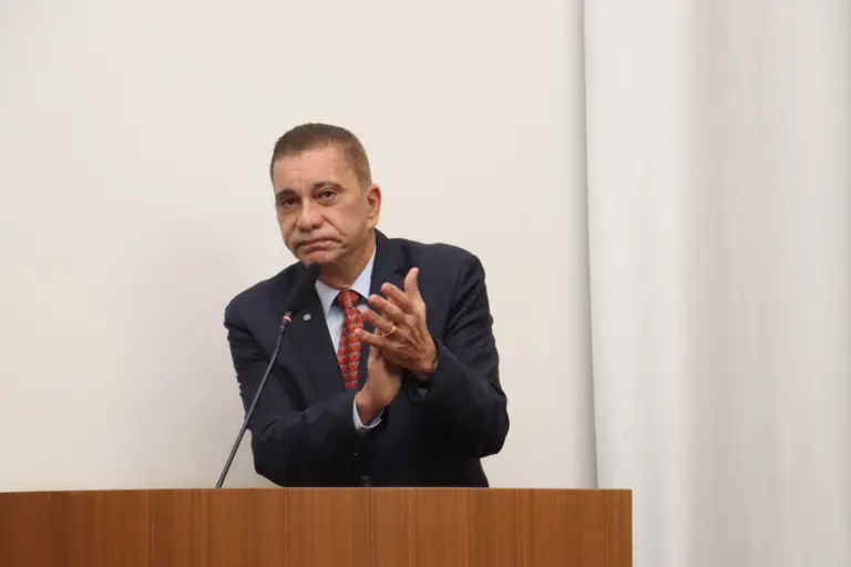 Palmas, 36 anos: Amastha defende cidade acima dos interesses políticos: “estamos reconstruindo a cidade”
