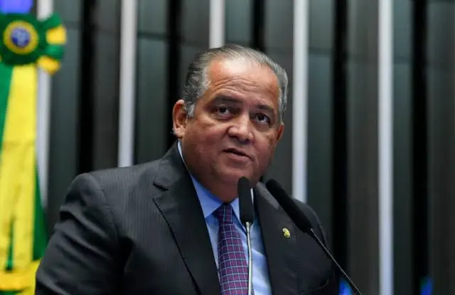 Tocantinense Eduardo Gomes assumirá comando do Senado pela 3ª vez nesta terça em meio a discussões importantes na Casa